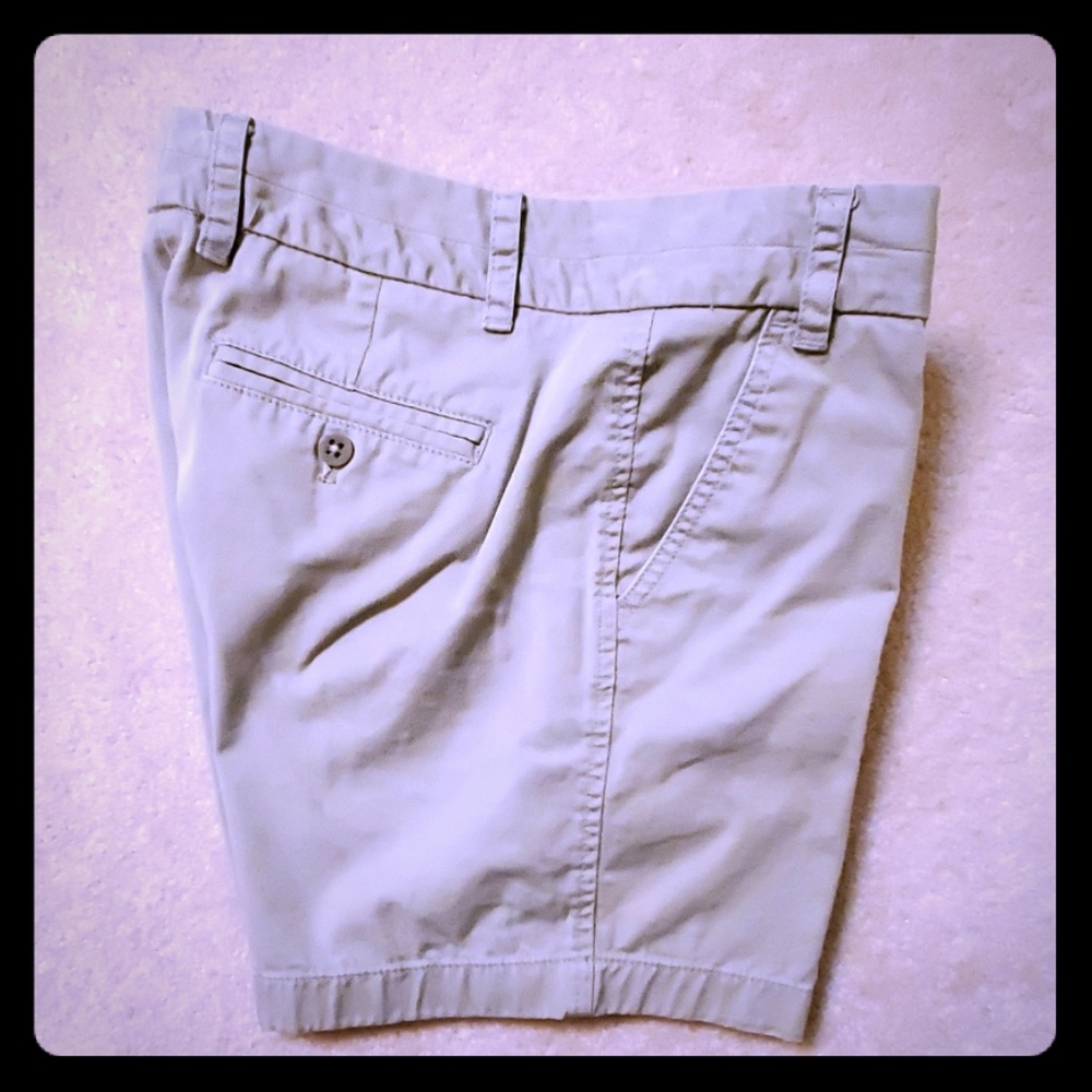 J Crew shorts  moss green Chino size 4